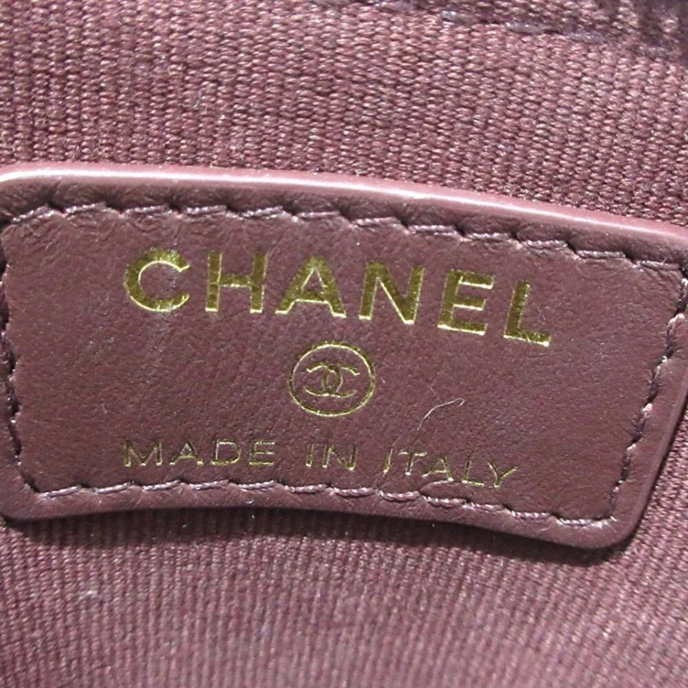 CHANEL Matelasse Black Calfskin Coin Case Gold hardware 607-051525 - Picture 7 of 7